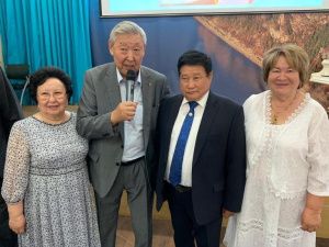 Самый знаменитый повар Якутии Иннокентий Тарбахов собрал своих друзей по случаю юбилея