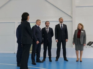 На Дальнем Востоке тысячи школьников занимаются спортом в новых физкультурных комплексах 