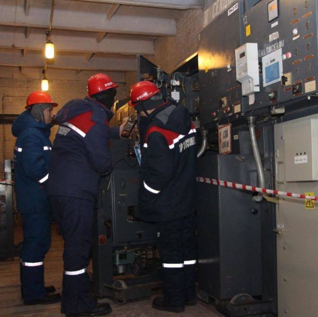 «Нельзя оставлять людей без электричества зимой». Сардана Авксентьева разбирается с энергетиками