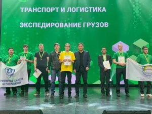 Фирменные классы АО «АК «ЖДЯ» подтверждают статус лидеров профориентации в Якутии