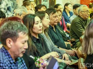 В НХМ Якутии открылась выставка всемирно известного художника-ювелира Александра Манжурьева