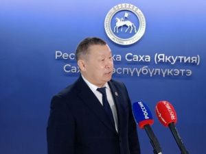 Дмитрий Садовников: В Намский район на помощь дополнительно направлены 69 единиц техники и 12 погрузчиков