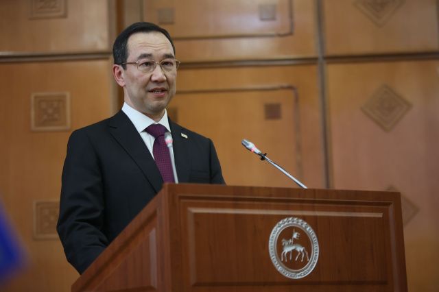 В День 100-летия республики Айсен Николаев вручил государственные награды