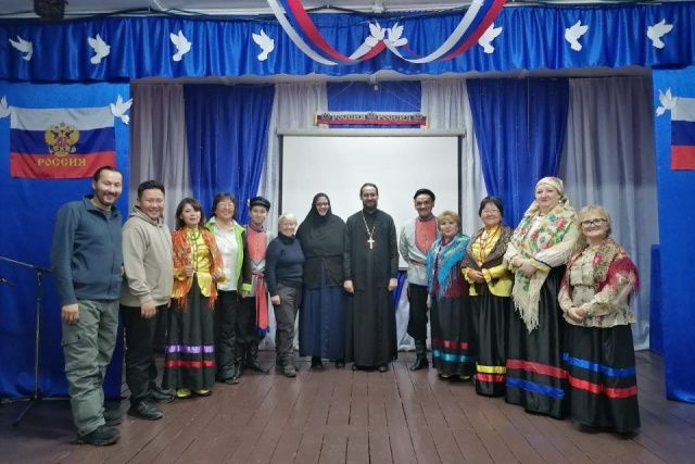 «Арктический десант» Якутской епархии посетил Нижнеколымский район