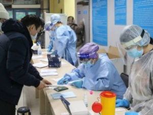 У пятерых пассажиров, прилетевших этим утром в Якутск, положительный результат теста на коронавирус