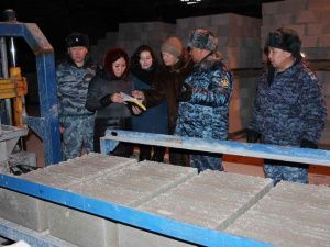 Администрация села Табага заинтересовалась производственными возможностями колонии