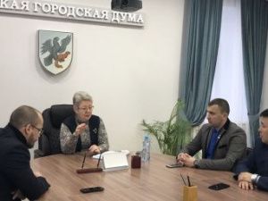 Евдокия Евсикова провела рабочую встречу с членами ПК по физической культуре, спорту и патриотическому воспитанию