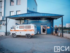 Трагедия: Из окна многоквартирного дома выпал ребенок