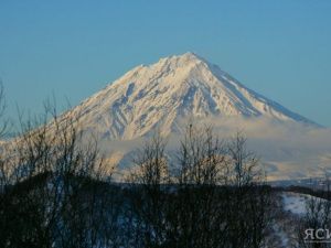 Российская альпинистка погибла после падения в расщелину в Непале