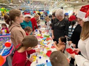 Чудо парк посетил Дед Мороз со своей историей…