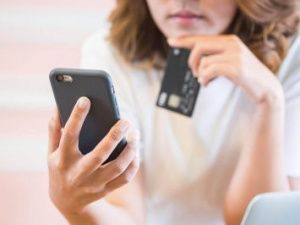 Жительница Якутска перевела аферистам более одного миллиона рублей