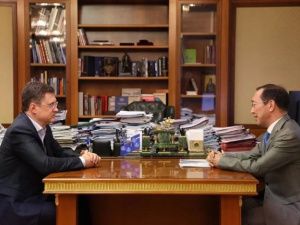 Айсен Николаев встретился с зампредом Правительства РФ Александром Новаком