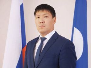 Глава Якутии назначил двух заместителей министра ЖКХ Якутии