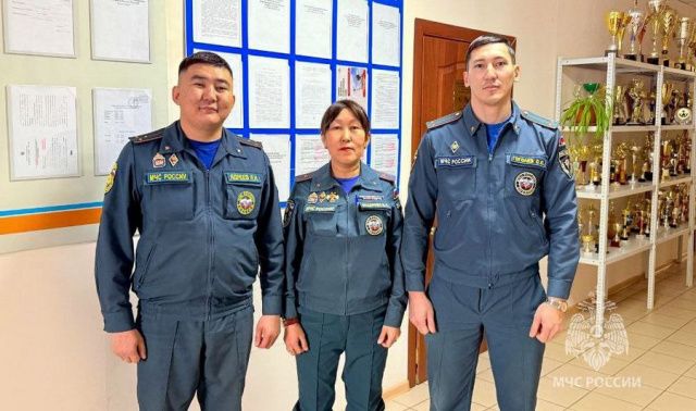 В Госпожнадзоре Якутии отметили лучших стражей пожарной безопасности
