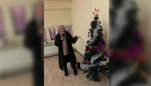 Похитительнице новогодней елки в Якутске грозит до четырех лет лишения свободы