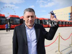 100 новых автобусов прибыли в Якутск к 100-летию республики