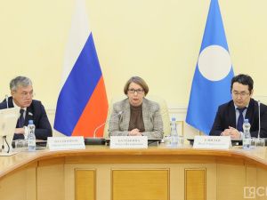 «Доказала, что женщина может руководить регионом». В Якутии отметили 100-летие Евдокии Гороховой