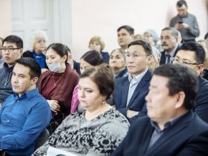 Сардана Авксентьева выступила с отчетом перед населением села Табага