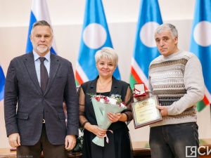 Матерям Якутии вручили госнаграды с денежным вознаграждением до одного миллиона рублей