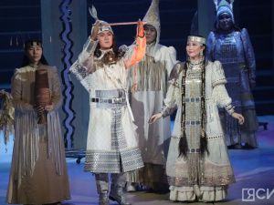 Объединение поколений и крепкая любовь: иностранцы рассказали о спектакле «Ньургун Боотур»