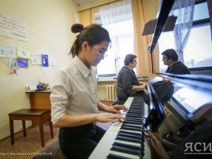 Юные якутяне примут участие в международном культурном форуме в Москве