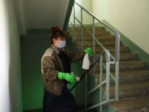 Проведение санобработки подъездов жилых домов в Якутске на 18 часов 29 июля