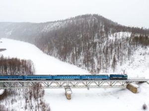 В вагоны АО «АК «ЖДЯ» введена услуга гендерного купе