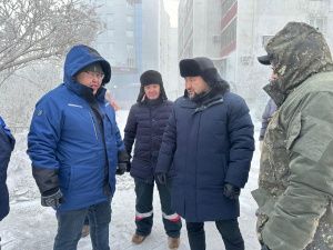 Глава Якутска проверил ход работ по устранению последствий аварийных ситуаций