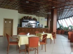 Айсен Николаев подписал указ, отменяющий COVID-free зоны