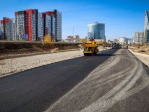 Алексей Колодезников: Ремонтные работы на дорогах Якутска должны завершиться в ближайшие дни