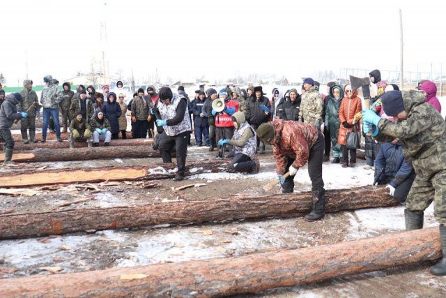 В Мегино-Кангаласском районе состоялся конкурс отцов и сыновей «Аҕа күрэҕэ — 2024»