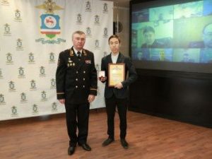 В Якутии наградили школьника Филиппа Кириллина, задержавшего преступника