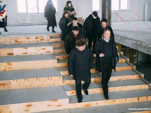 Строительная готовность крупнейшей школы Якутска достигла 80 процентов