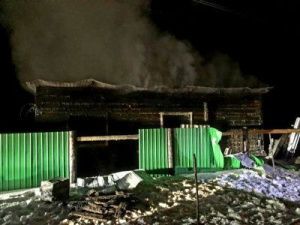 Следком Якутии проводит проверку по факту гибели двух пожилых человек на пожаре