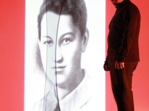 Моноспектакль ТЮЗа «Зоя» вошел в онлайн-афишу Международного театрального фестиваля  