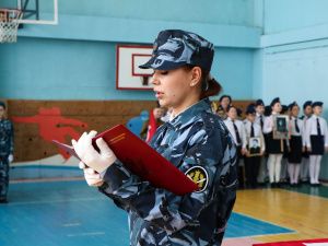 В День работника уголовно-исполнительной системы молодые сотрудники УФСИН приняли Присягу