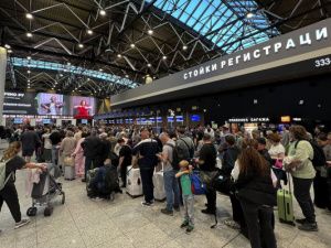 О чем должен знать пассажир, если вылет его рейса задерживается