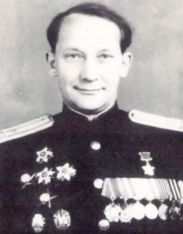 Из-под Курска и до Берлина: Боевой путь Героя Советского Союза, начальника уголовного розыска МВД ЯАССР Валентина Павлова