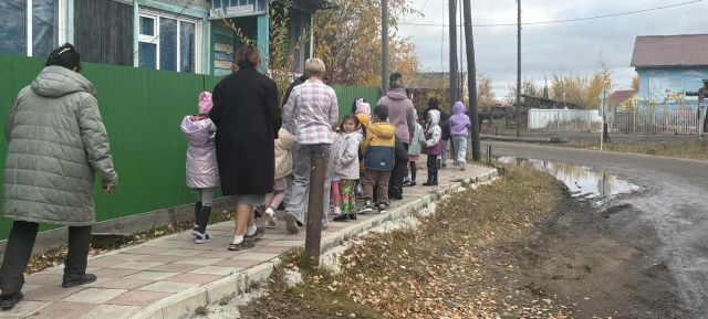 В Усть-Майском районе проходит месячник безопасности: детей учат, как не допустить пожар и что делать, если он случился