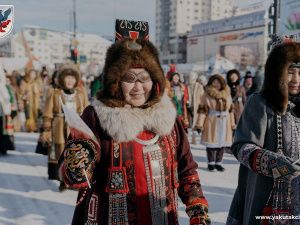 В Якутске состоялось шествие в национальных костюмах