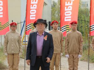 Живая легенда Якутии: 99-летнему ветерану ВОВ Кириллу Павлову устроили праздник во дворе