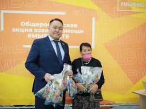 Альберт Семенов посетил Пункт приема помощи для мобилизованных из Якутии