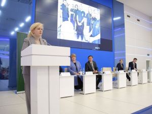 Юлия Белехова встретилась с общественностью Якутии