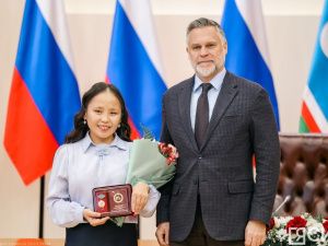 Матерям Якутии вручили госнаграды с денежным вознаграждением до одного миллиона рублей