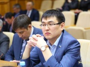 Сусоев и Парахин чуть не разодрались? Работа шестого созыва Ил Тумэна началась со скандалов 