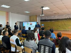 Сеть школ первого президента Якутии определила приоритеты развития образования