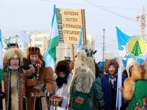 Праздничным шествием отметили День народного мастера в Якутии