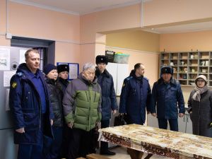 Представители прокуратуры, Общественной наблюдательной комиссии, аппарата Уполномоченного по правам человека в Республике Саха (Якутия) посетили колонию-поселение № 2