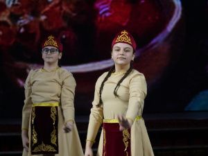 В Якутске отметили армянский праздник красоты и материнства