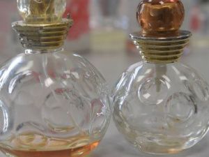 В Вологодской области семиклассница отравила 17 школьников и учителя духами